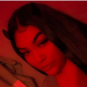 Meet your Posher, Ashlee